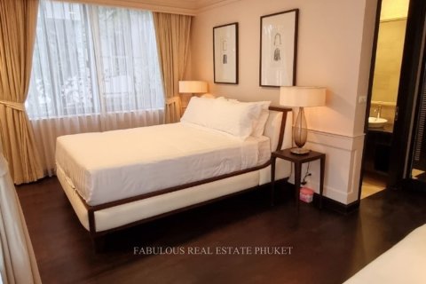 Chalet de 5 dormitorios en Phuket, Tailandia № 179711 - foto 22