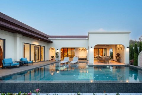 Chalet de 3 dormitorios en Hua Hin, Tailandia № 146686 - foto 3