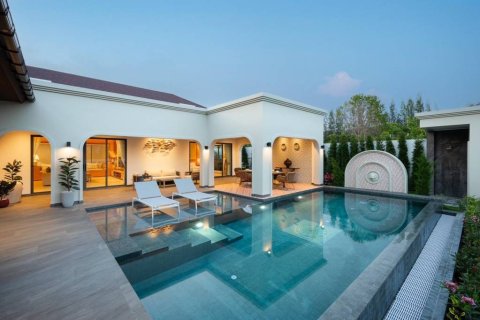 Villa à Hua Hin, Thaïlande 3 chambres № 146686