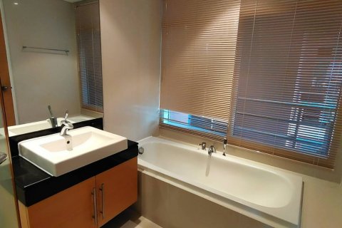 Condominio de 2 dormitorios en Bangkok, Tailandia № 143113 - foto 8