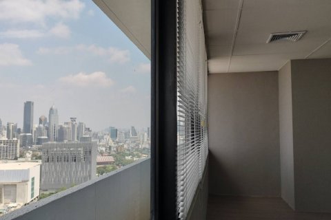 Oficina 272 m2 en Bangkok, Tailandia № 143112 - foto 10