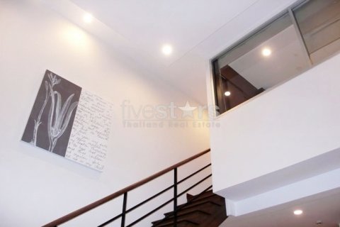 Condominio de 1 dormitorio en Bangkok, Tailandia № 67200 - foto 3