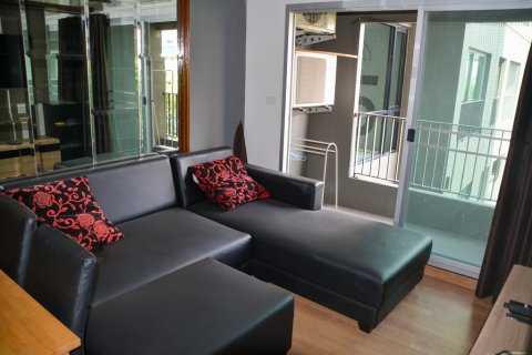 Condominio de 2 dormitorios en Bangkok, Tailandia № 67092 - foto 4