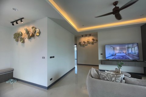 Villa in Hua Hin, Thailand 3 Schlafzimmer № 169943 - Foto 9