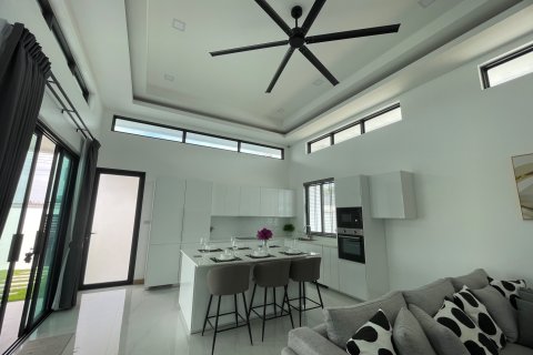 Chalet de 3 dormitorios en Hua Hin, Tailandia № 169945 - foto 24