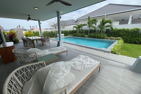 Chalet de 3 dormitorios en Hua Hin, Tailandia № 169947 - foto 13