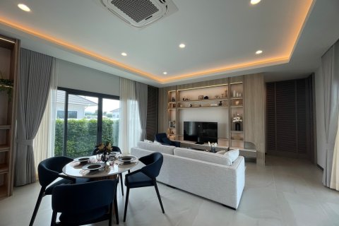 Villa in Hua Hin, Thailand 3 Schlafzimmer № 169948 - Foto 6