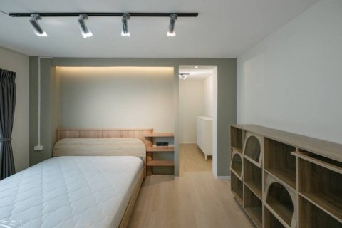 Condominio de 2 dormitorios en Bangkok, Tailandia № 155787 - foto 10