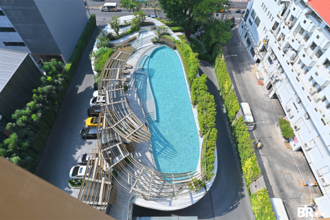 Condo in Bangkok, Thailand, 2 bedrooms № 184424 - photo 6