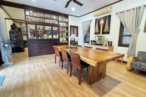 Estudio en Pattaya, Tailandia № 113419 - foto 12