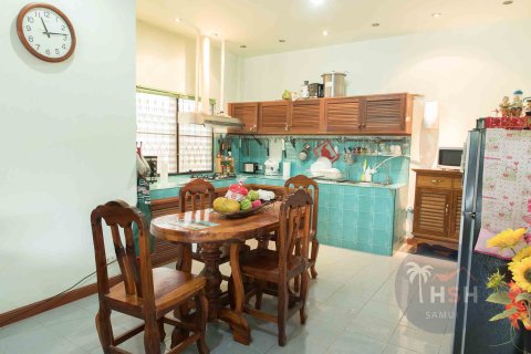 Villa auf Chaweng Beach, Ko Samui, Thailand 4 Schlafzimmer № 180235 - Foto 7