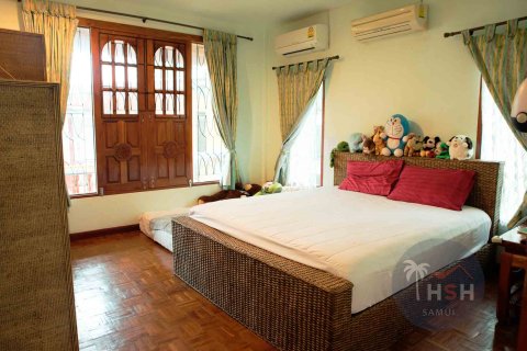 Villa auf Chaweng Beach, Ko Samui, Thailand 4 Schlafzimmer № 180235 - Foto 13