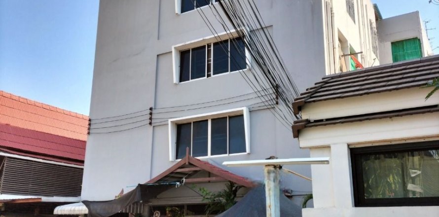Wohnung in Bang Sue, Bangkok, Thailand 66 Schlafzimmer № 137680