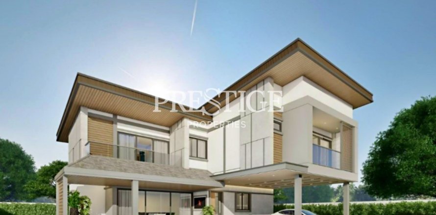 Maison à Pattaya, Thaïlande 36 chambres № 198302