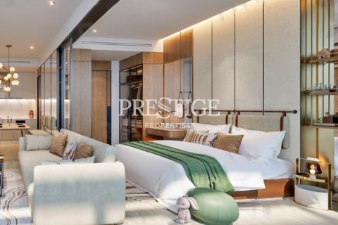 Condo in Pattaya, Thailand, 13 bedrooms № 198304 - photo 7