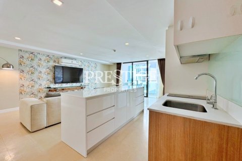 Condo in Pattaya, Thailand, 2 bedrooms № 198301 - photo 6