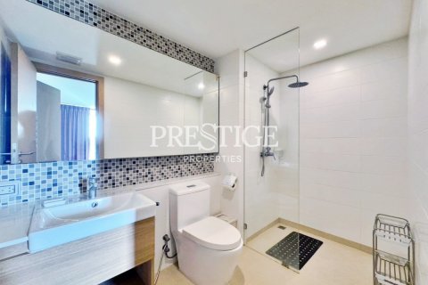 Condo in Pattaya, Thailand, 2 bedrooms № 198301 - photo 13