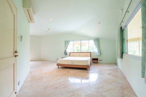 Casa de 4 dormitorios en Phuket, Tailandia № 170812 - foto 7