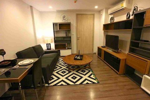 Condominio de 1 dormitorio en Bangkok, Tailandia № 183642 - foto 4