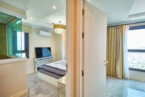 Condominio de 2 dormitorios en Jomtien Beach, Pattaya, Tailandia № 165621 - foto 6