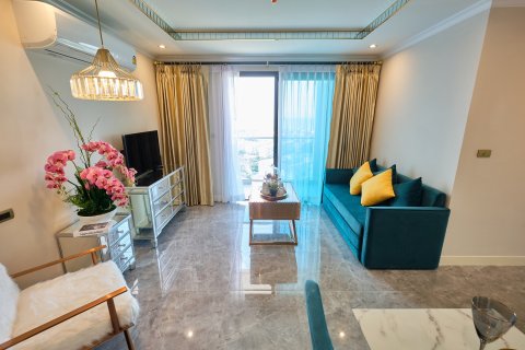 Condominio de 2 dormitorios en Jomtien Beach, Pattaya, Tailandia № 165621 - foto 5