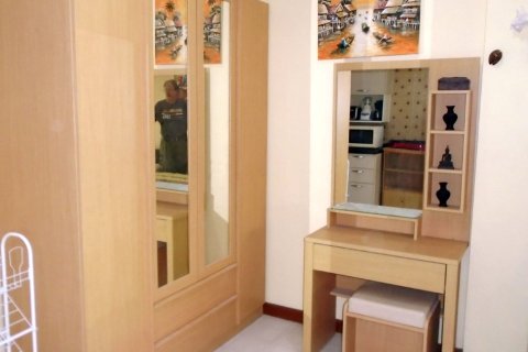 Estudio en el condominio en Jomtien Beach, Pattaya, Tailandia № 204030 - foto 11