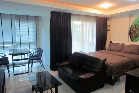 Estudio en el condominio en Pattaya, Tailandia № 204028 - foto 2