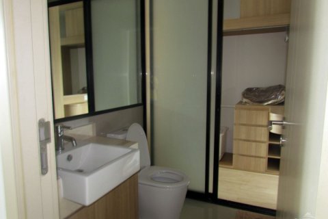 Condominio de 1 dormitorio en Pattaya, Tailandia № 204033 - foto 9