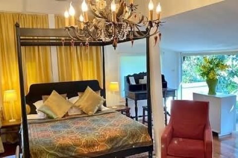 Villa in Ko Samui, Thailand 6 bedrooms № 156518 - photo 17