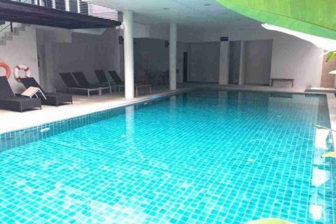 Condominio de 1 dormitorio en Bangkok, Tailandia № 208690 - foto 2