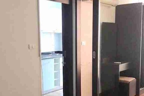 Condominio de 1 dormitorio en Bangkok, Tailandia № 208690 - foto 7