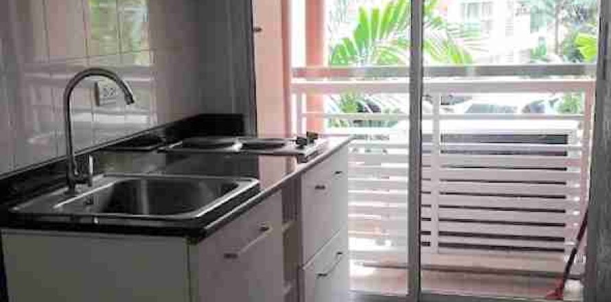 Condominio de 1 dormitorio en Bangkok, Tailandia № 208690