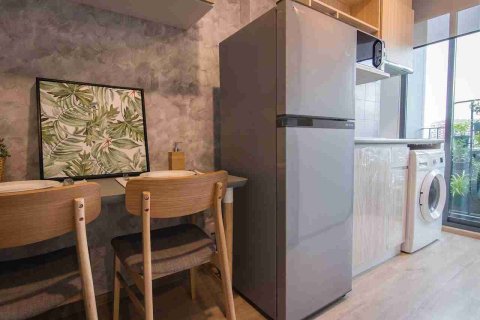 Condominio de 1 dormitorio en Bangkok, Tailandia № 208685 - foto 11