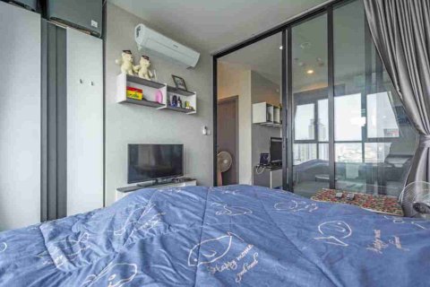 Condo in Bangkok, Thailand, 1 bedroom  № 208688
