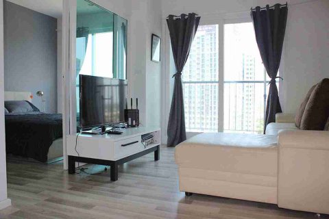 Condo in Thonburi, Bangkok, Thailand, 1 bedroom № 208686