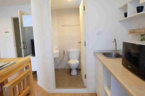 Condominio de 1 dormitorio en Bangkok, Tailandia № 208687 - foto 6