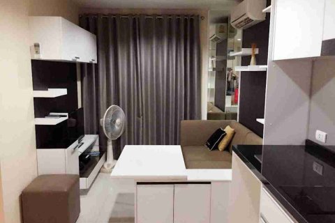 Condominio de 1 dormitorio en Bangkok, Tailandia № 208684 - foto 7
