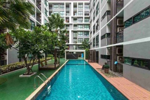 Condominio de 1 dormitorio en Bangkok, Tailandia № 208684 - foto 2