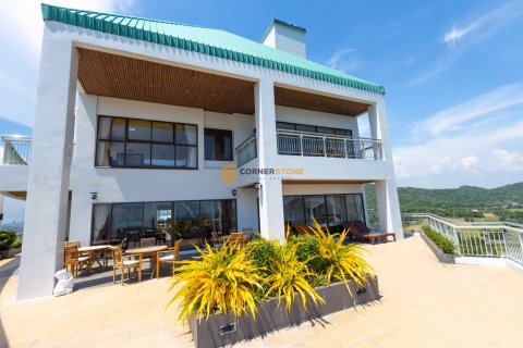 Estudio en el condominio en Chonburi, Tailandia № 134380 - foto 16
