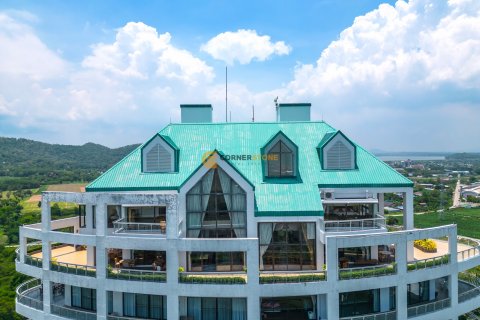 Estudio en el condominio en Chonburi, Tailandia № 134380 - foto 2