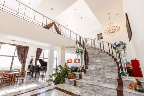 Estudio en el condominio en Chonburi, Tailandia № 134380 - foto 12