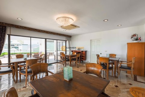 Estudio en el condominio en Chonburi, Tailandia № 134380 - foto 23