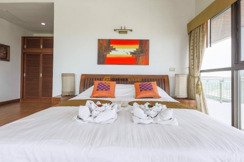 Estudio en el condominio en Chonburi, Tailandia № 134380 - foto 27