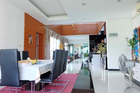 Estudio en Bang Lamung, Tailandia № 134379 - foto 8