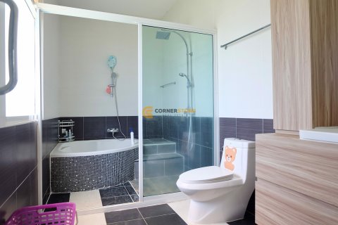 Estudio en Bang Lamung, Tailandia № 134379 - foto 18
