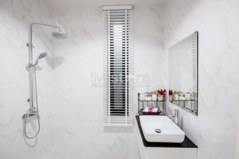 Casa de 2 dormitorios en Hua Hin, Tailandia № 67123 - foto 8