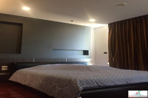 Apartamento de 4 dormitorios en Pattaya, Tailandia № 202776 - foto 5