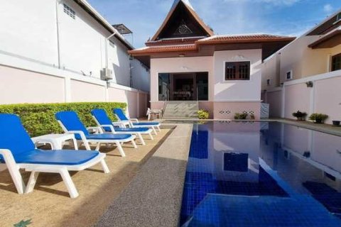 Villa in Rawai, Thailand 2 bedrooms № 202777