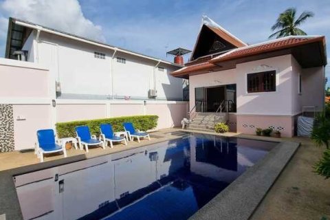 Chalet de 2 dormitorios en Rawai, Tailandia № 202777 - foto 4