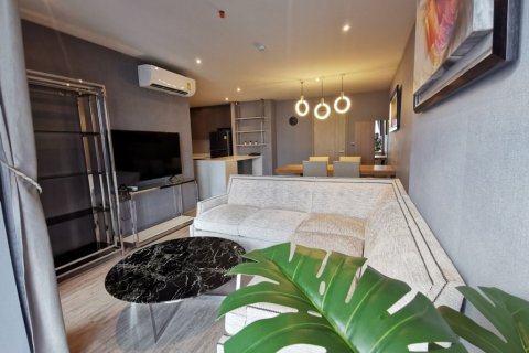 Condo in Bangkok, Thailand, 3 bedrooms  № 65769